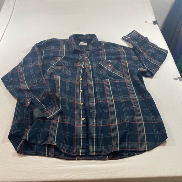 Timber Trail Men’s Shirt Classic Navy Plaid Button-Down Shirt long sleeve - Picture 10 of 10